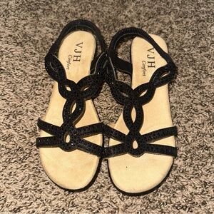 NWOT VJH Confort Black Women's Sandals